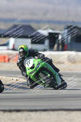 media/Sep-20-2025-Race Pace (Sat) [[d4e1b33f4d]]/Verified/Turn 2 (920am)/